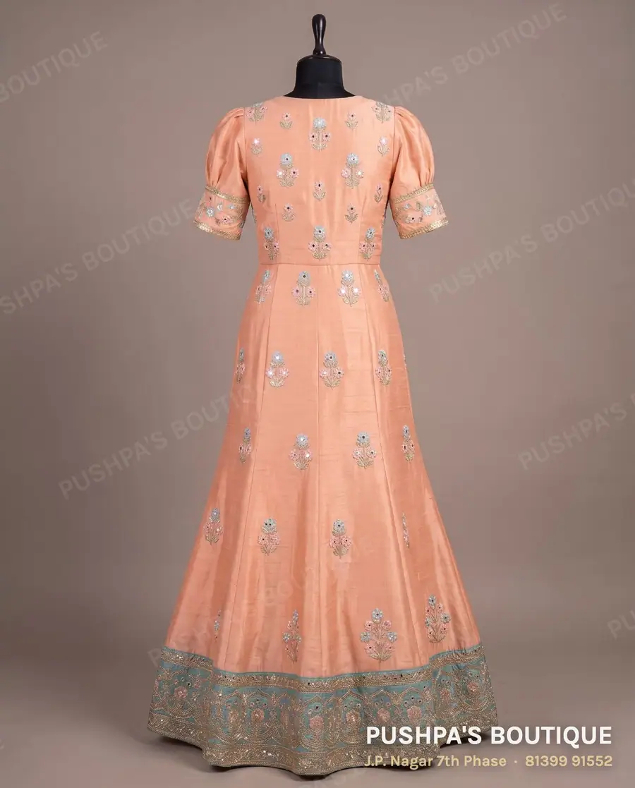 Gown PB-181, round neck, puff sleeve, photo 2