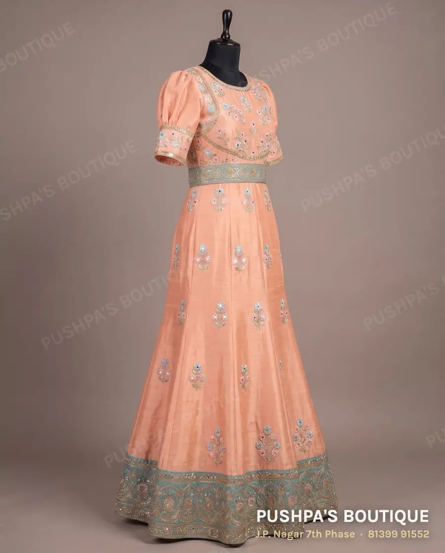 Gown PB-181, round neck, puff sleeve, photo 3