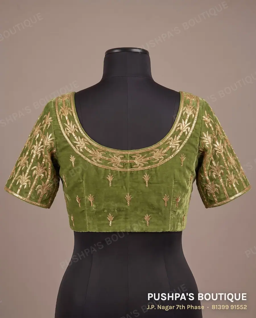 Basic blouse PB-293, sweetheart neck, high back, short sleeve, photo 2